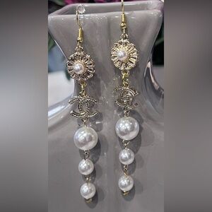 NWOT - Beautiful, elegant gold tone Chanel like, three pearl drop earrings